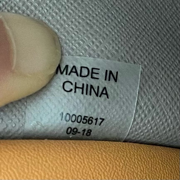 Tory Burch Perry Red Pebble Leather Triple Compartment Tote/Shoulder Bag - Picture 14 of 16